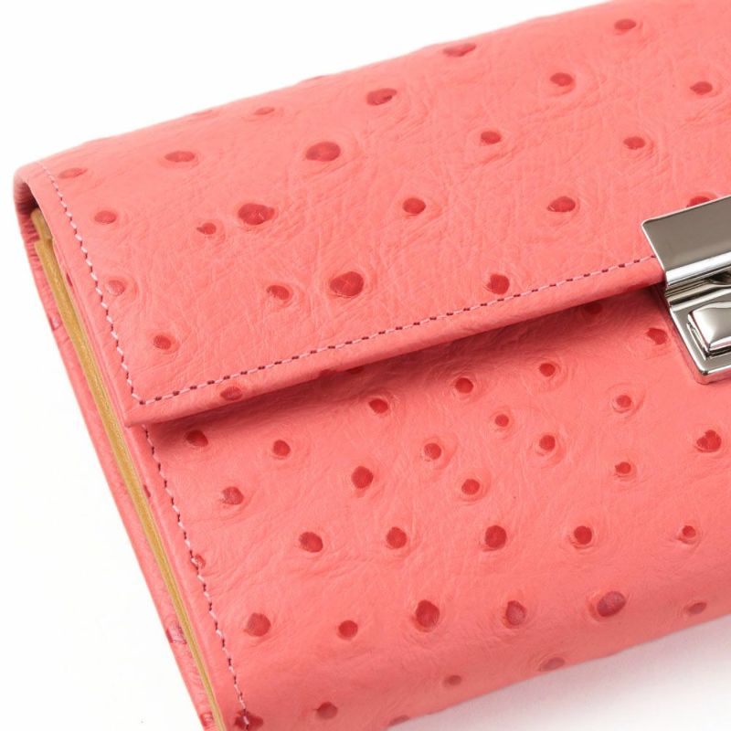 オースト_マルタ_革