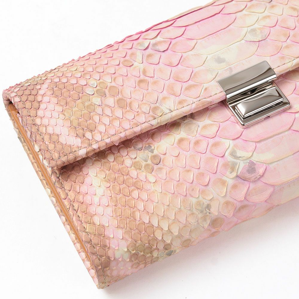 マキア＿マルタ＿革