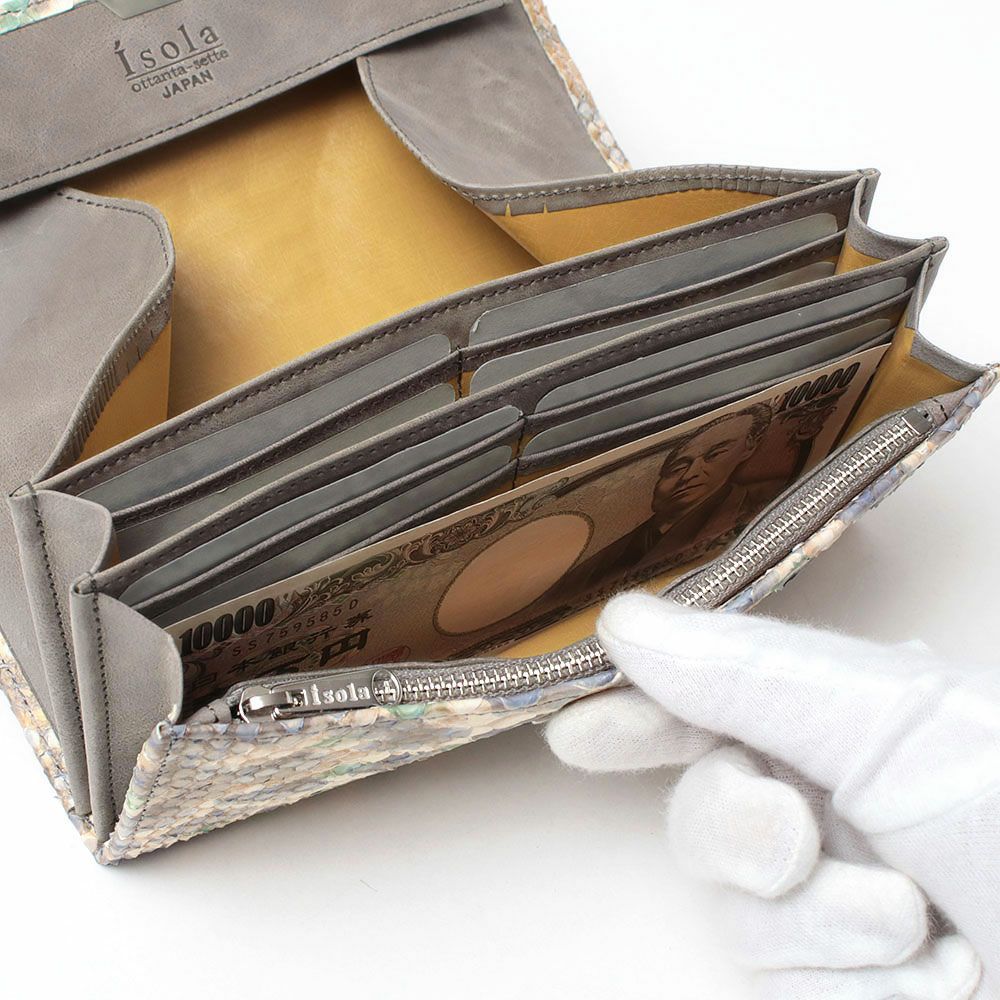 マキア_サントリーニ_内側