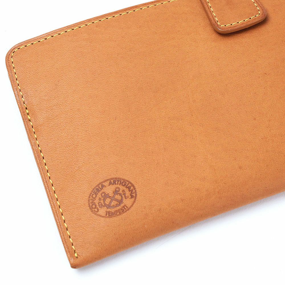 カリオカ_マヨルカ_革